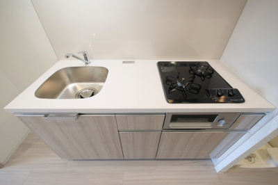 【キッチン】 | プレサンス野江内代ペルティエ | コンパクトなキッチンで掃除もラクラク