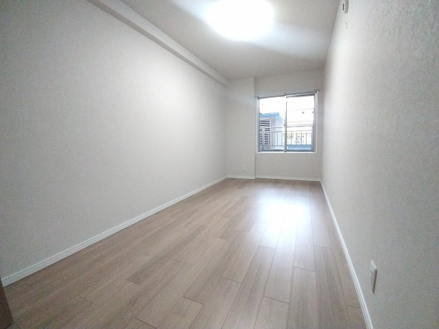 【洋室】パストラルハイム駅南 