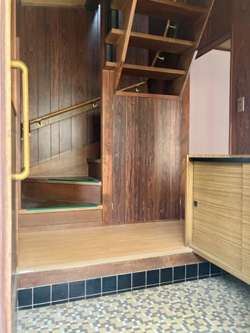 坂本町戸建のロビー