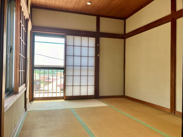 坂本町戸建の寝室