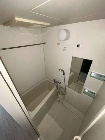 レオンコンフォート神戸西の浴室