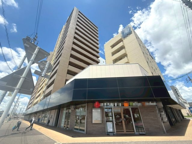 DENCITY店舗