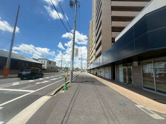 DENCITY店舗の周辺