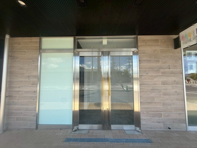 DENCITY店舗の外観