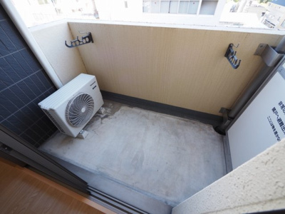 【バルコニー】 | ビガーポリス109天満1丁目