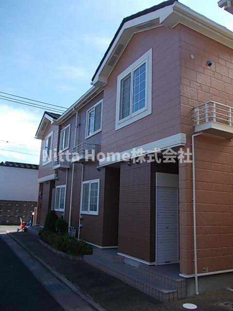 フロイライン　アミィＡのエントランス|清潔感のあるエントランスです◎