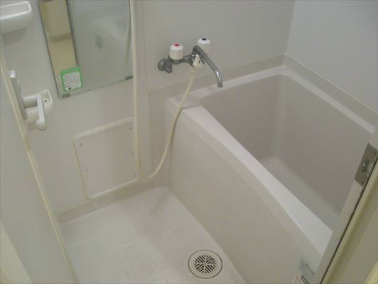 サンシャイン北神戸の浴室