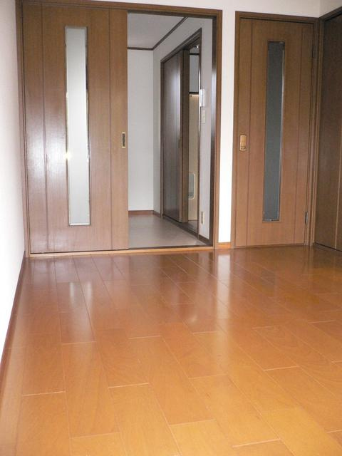 ガーデンハウスの居間・リビング