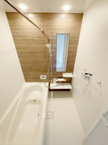 新築戸建・建売　会津若松市日新町　GRAFARE　全2棟の浴室|浴室乾燥機付きで雨の日や花粉の時期でも室内干しができるので安心です！