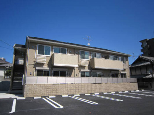 メゾン・ラフィーネ