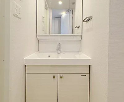 【独立洗面台】 | エスリード弁天町NORTH RESIDENCE | 朝の身支度には欠かせない独立洗面化粧台