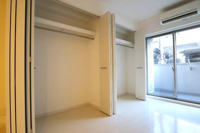 Mid Court　新大阪の収納