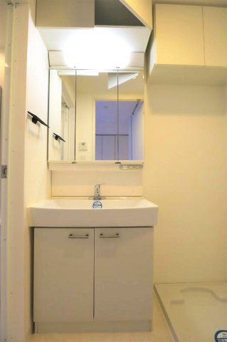 Mid Court　新大阪の洗面所