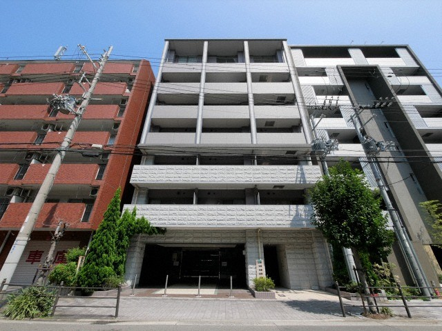 Mid Court　新大阪