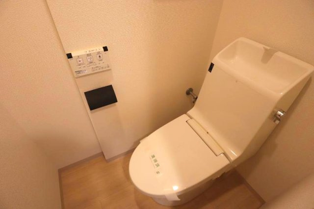 Mid Court　新大阪のトイレ