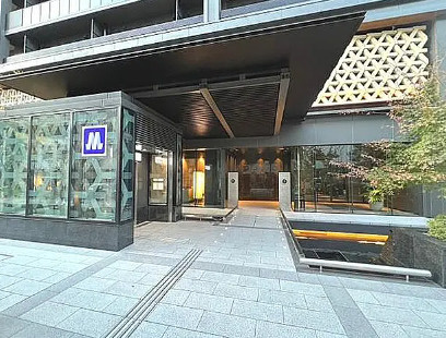 大阪市中央区南本町1丁目　１ＬＤＫ　オーナーチェンジ物件のエントランス