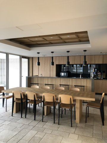 共用施設【PARK A棟　パーティルームGARDEN】
カフェのような居心地のパーティルーム
