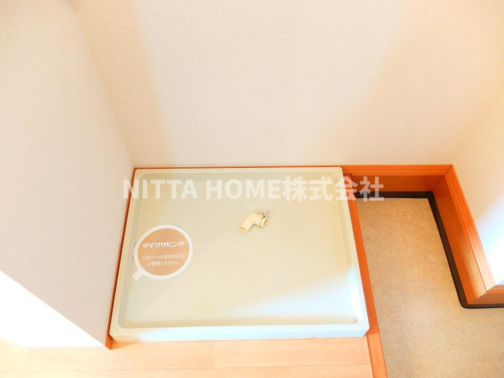 ピュアライフ　Ａ棟のその他|室内洗濯機置場です＊