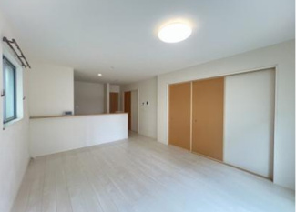 【居間・リビング】 | 千葉市中央区大森町　中古戸建