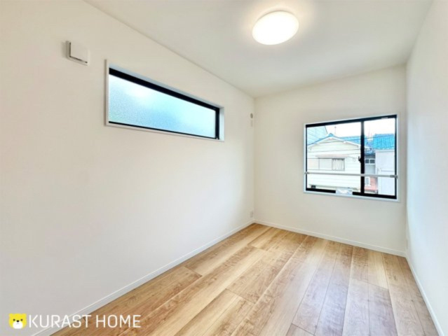 京都市西京区嵐山山ノ下町　新築戸建の洋室|5.3帖洋室