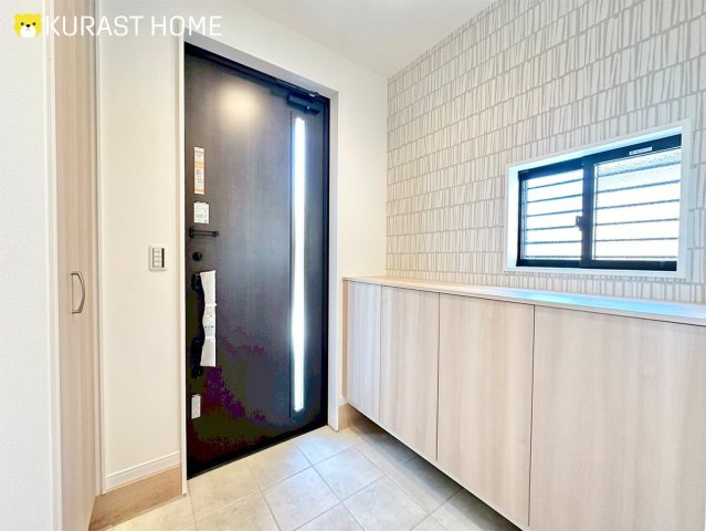 京都市西京区嵐山山ノ下町　新築戸建の玄関