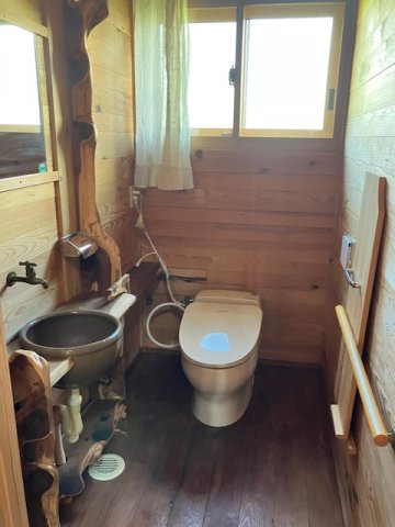 稲吉貸家のトイレ