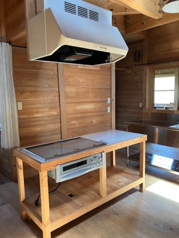 稲吉貸家のキッチン|IHコンロ付