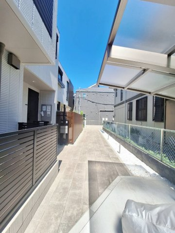 ノワール新杉田のロビー