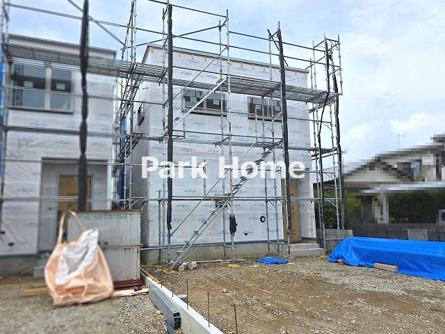 南国市大そね甲　③　新築戸建ての外観|③ 2025.9月：建築中