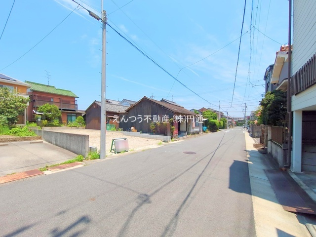 宝神町2期の前面道路含む現地写真