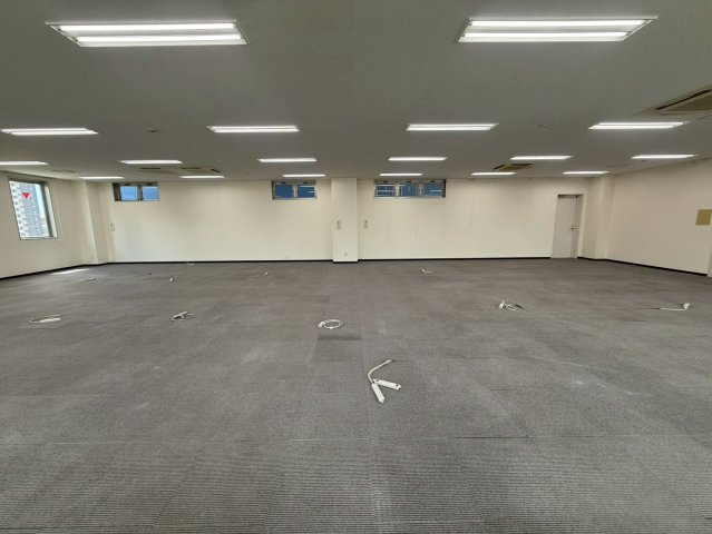 フリーダムビルの内装