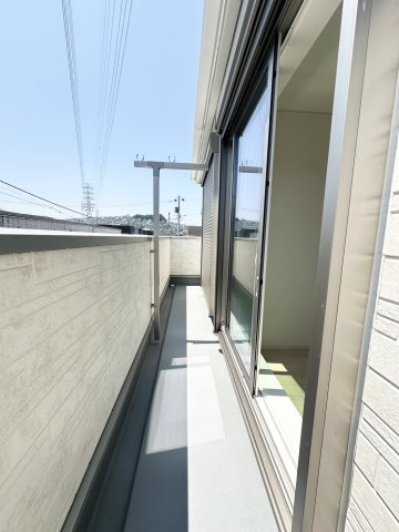 【バルコニー】 | 新築一戸建て「平塚市河内第１３」