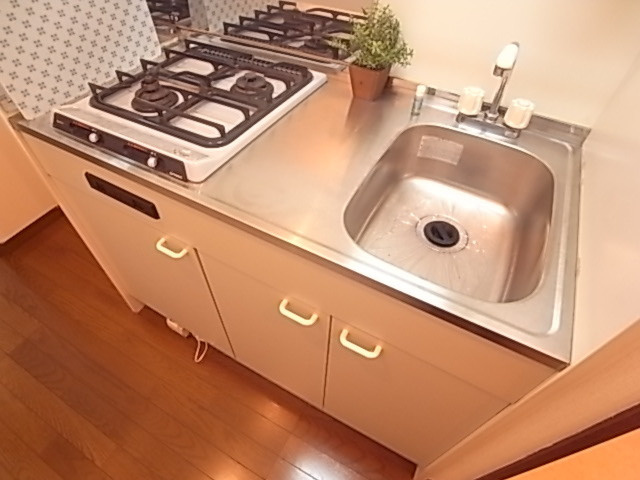 アンプルールフェールFeliceのキッチン