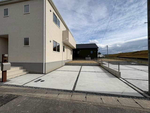 リーブルガーデン　羽島郡笠松町円城寺　全４区画分譲の駐車場|■駐車場　■ヤマダ不動産　株式会社リライフ　
■夢のマイホーム購入をフルサポートします！