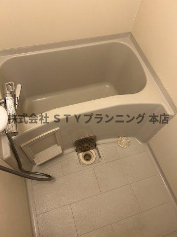 仲介手数料０円！レジデンシア東別院の浴室