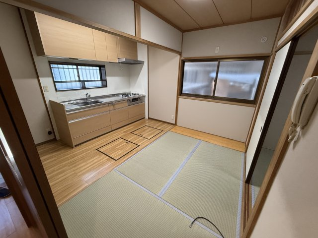庄内幸町戸建ての和室