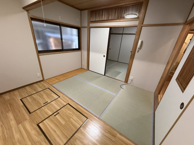 庄内幸町戸建ての和室