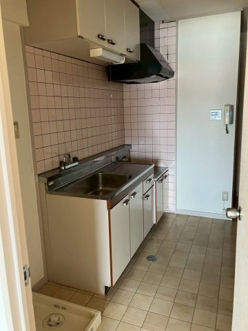 キャピタルハイツ402のキッチン