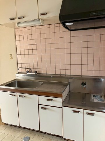 キャピタルハイツ402のキッチン