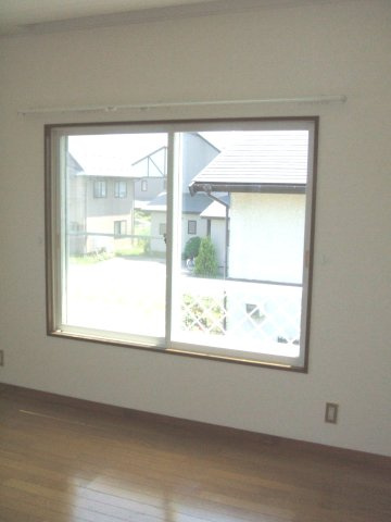 西二十一番町貸家の内装