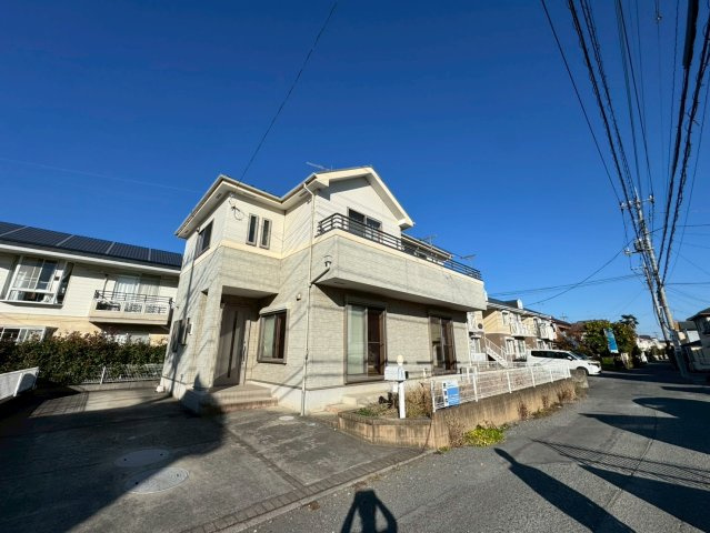 -三丁目不動産-　熊谷市新島　内工事　平成18年駐車3台の前面道路含む現地写真