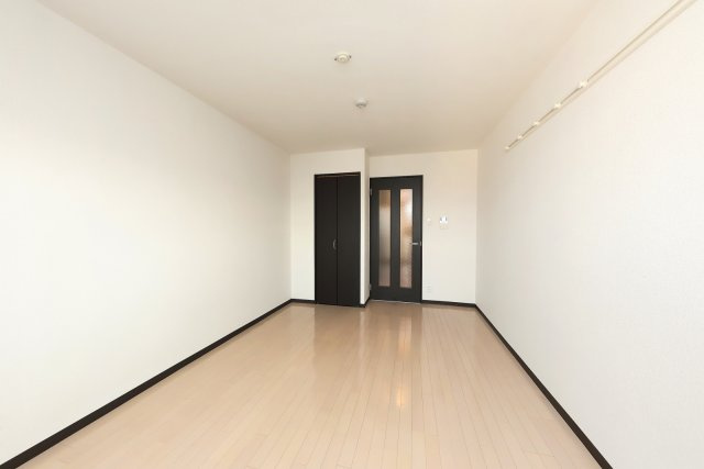 クレドール西陣大宮の居間・リビング