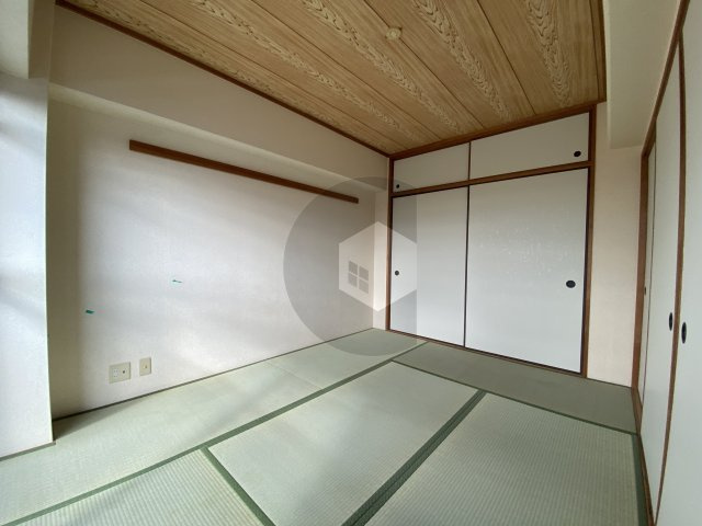 パルコート浅井の和室