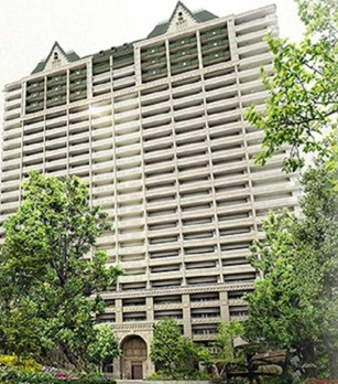 大阪市浪速区湊町　２ＬＤＫ＋Ｓ　オーナーチェンジ物件