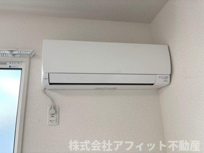 【設備】 | D-roomCⅧ | エアコン