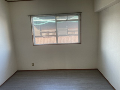 【洋室】 | シャトー リブ ロイヤル