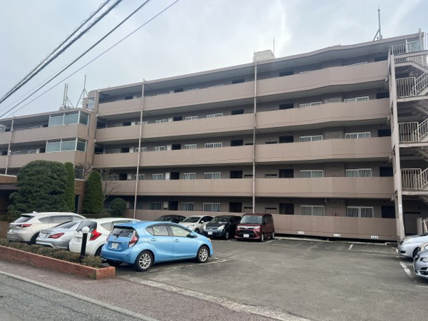 ファミール向山の画像