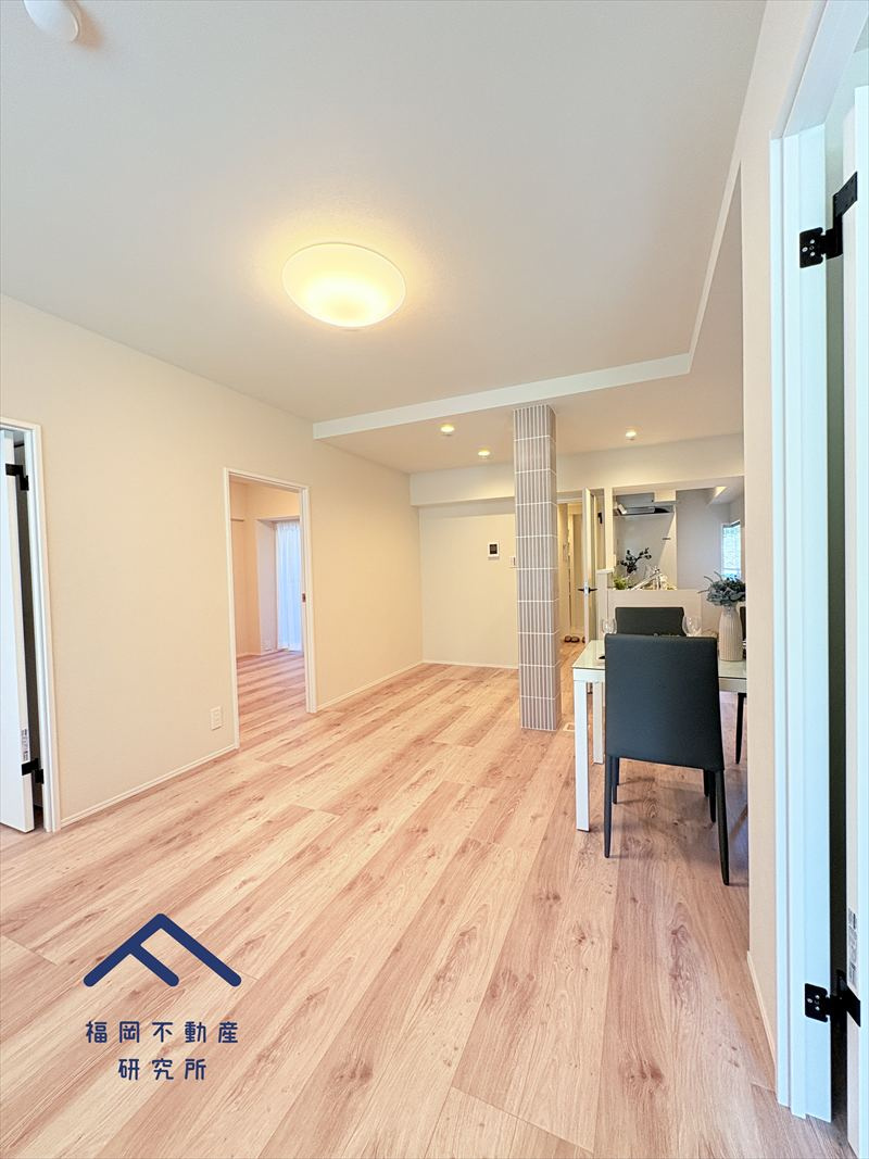 スワローハイツ山荘通の居間・リビング