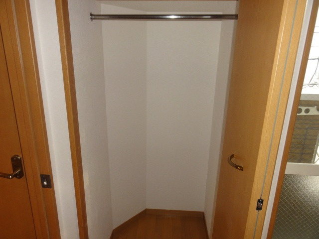 コンフォートベネフィス吉塚駅前Ⅱの収納