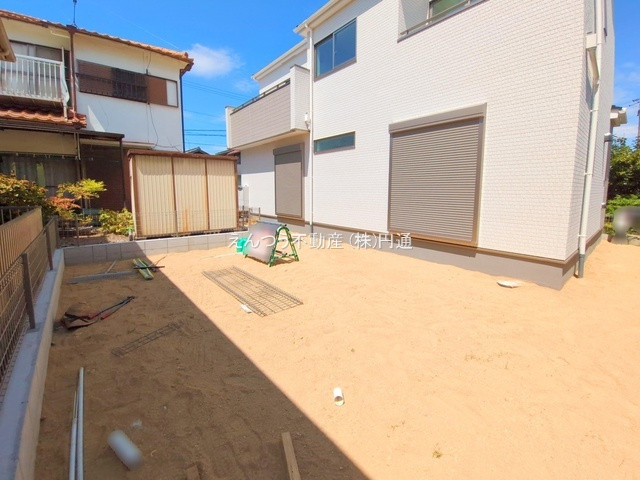 グラファーレ富田町榎津の庭